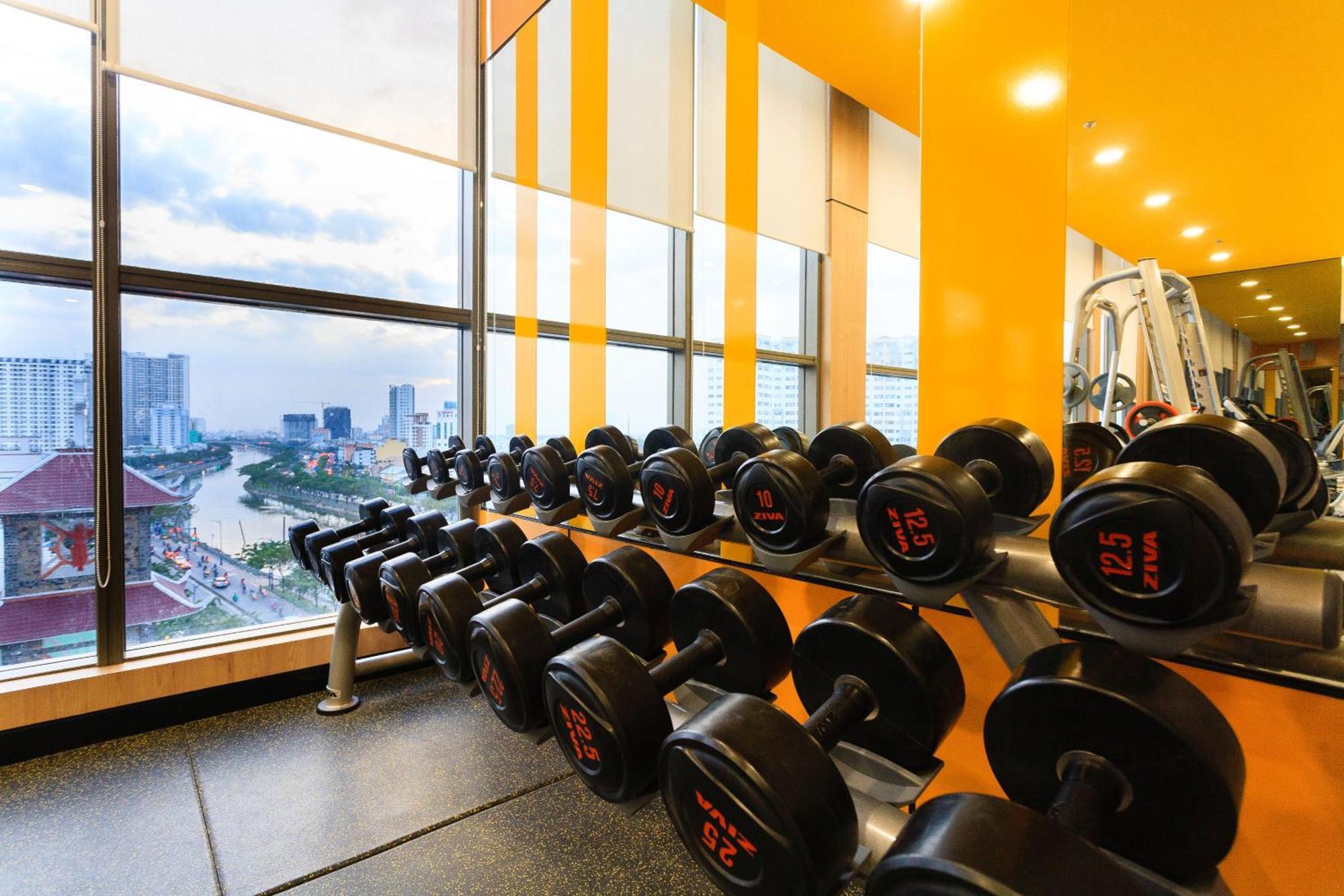 Lyn'S Home-River Gate- Pool- Gym-Pick Up Cidade de Ho Chi Minh Exterior foto
